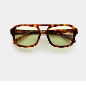 Vehla Dixie Sunglasses in Sage Tortoiseshell